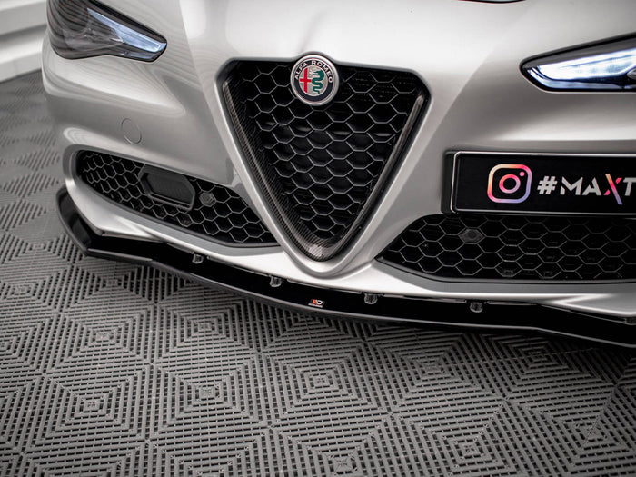 Front Splitter V.1 Alfa Romeo Giulia Sport - Maxton Design