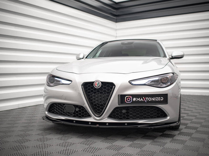 Front Splitter V.2 Alfa Romeo Giulia Sport - Maxton Design