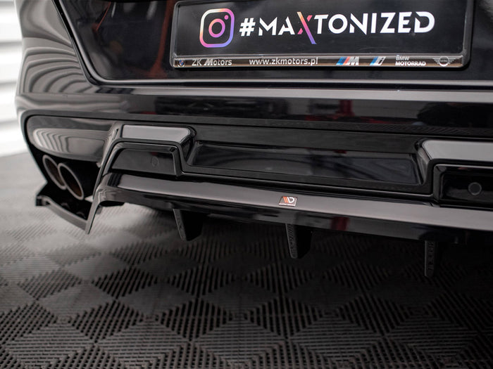 BMW X6 M F96 Central Rear Splitter (Vertical Bars) - Maxton Design