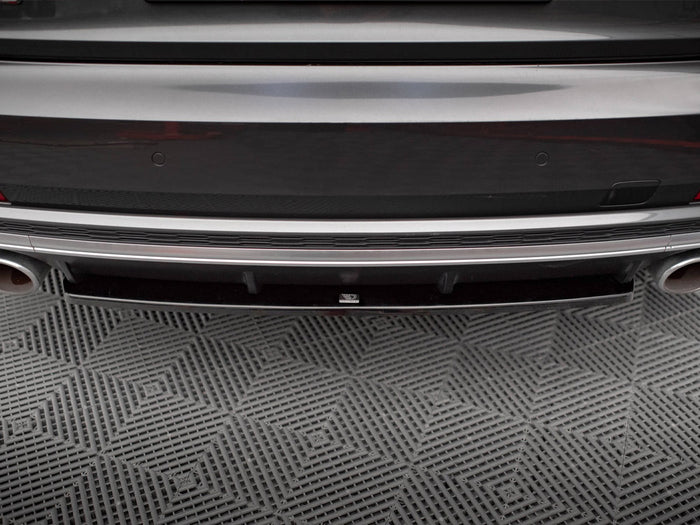 Audi S8 D5 Central Rear Splitter - Maxton Design