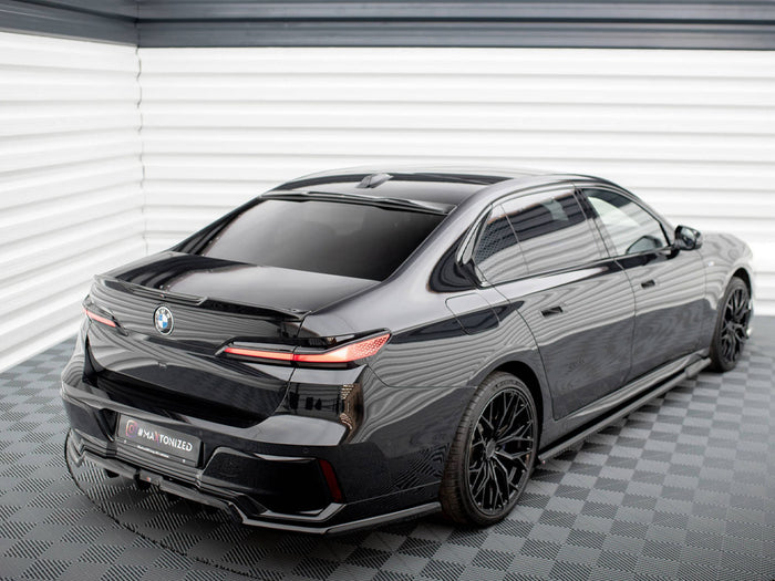 BMW 7 M-Pack / M760e / i7 M-Pack / 7 Standard G70 Rear Window Extension - Maxton Design