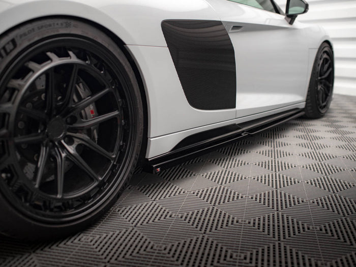 Audi R8 Mk2 Facelift Side Skirts Diffusers V.2 - Maxton Design