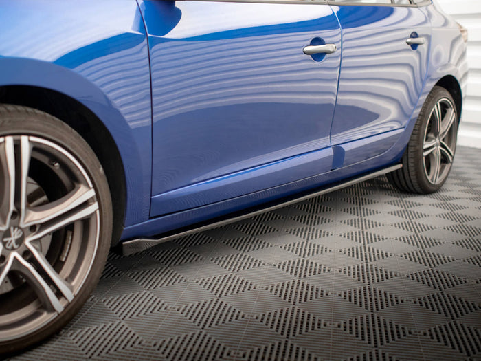 Renault Megane GT Line Grandtour Mk3 Facelift Side Skirts Diffusers - Maxton Design
