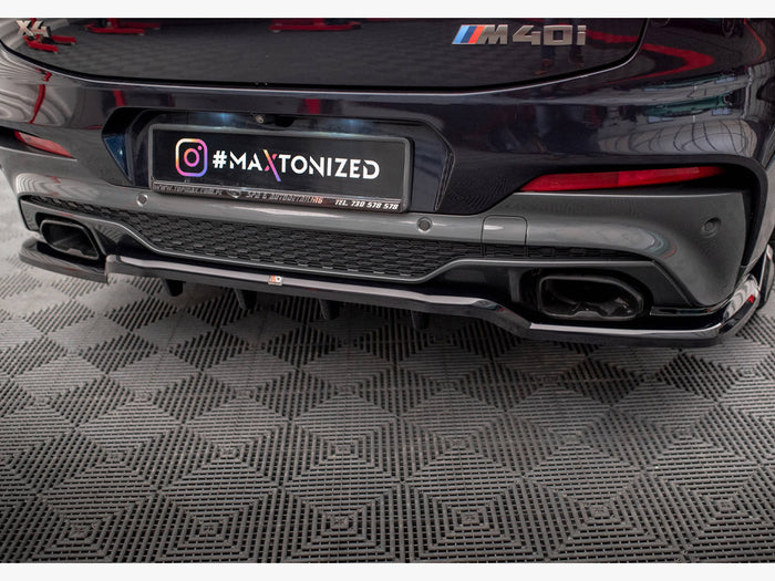 BMW X4 M40i G02 Central Rear Splitter (Vertical Bars) V.2 - Maxton Design