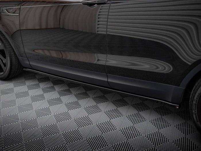 Side Skirts Diffusers Land Rover Discovery HSE Mk5 - Maxton Design