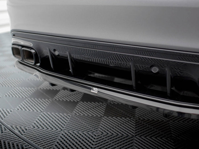 Mercedes-AMG C63 Sedan / Estate W205 Facelift Central Rear Splitter (Vertical Bars) - Maxton Design