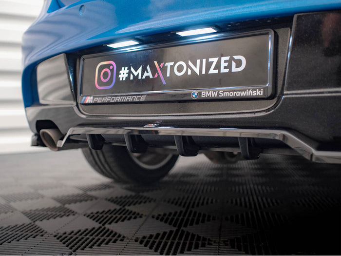 BMW 1 M-Pack E87 Facelift Central Rear Splitter (Vertical Bars) - Maxton Design