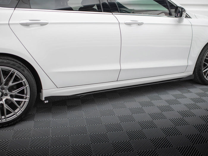 Ford Mondeo Sport Mk5 Facelift / Fusion Sport Mk2 Facelift Side Flaps - Maxton Design