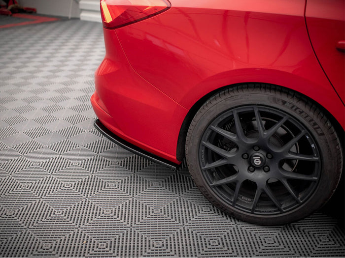 Ford Focus ST Estate Mk4 Rear Side Splitters V.5 - Maxton Design
