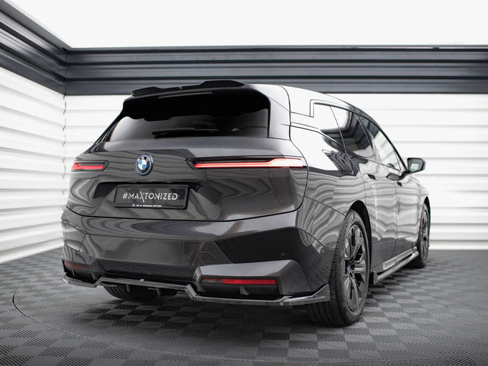 BMW iX M-Pack i20 Central Rear Splitter (Vertical Bars) - Maxton Design
