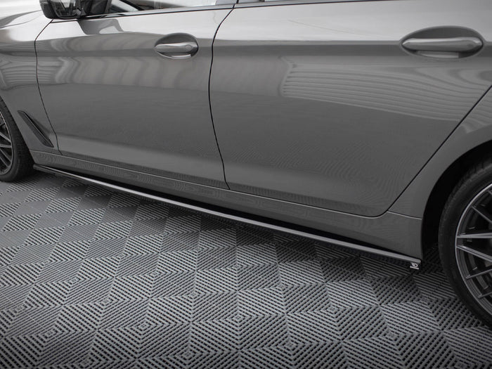 BMW 5 G30 / G31 Facelift Side Skirts Diffusers - Maxton Design