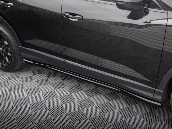 Audi Q3 Sportback F3 Side Skirts Diffusers - Maxton Design