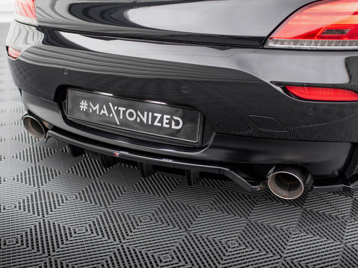BMW Z4 M-Pack E89 Facelift Central Rear Splitter (Vertical Bars) - Maxton Design