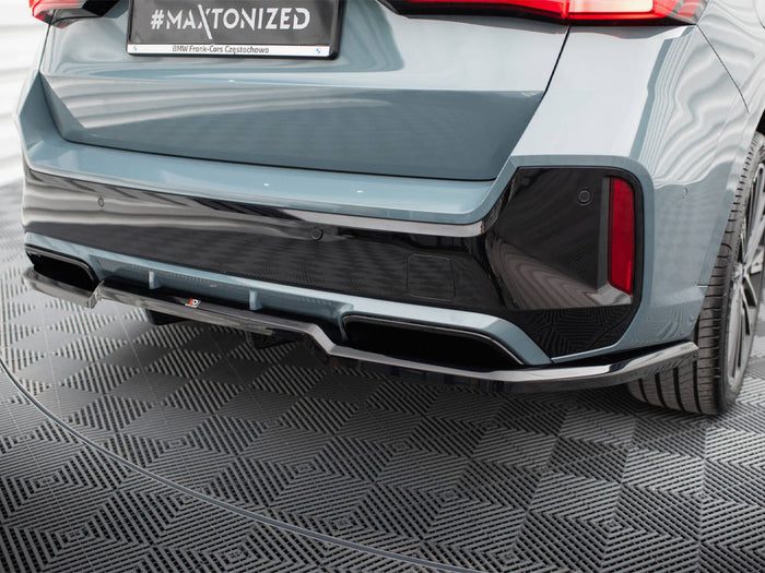 BMW X1 M-Pack U11 Central Rear Splitter (Vertical Bars) - Maxton Design