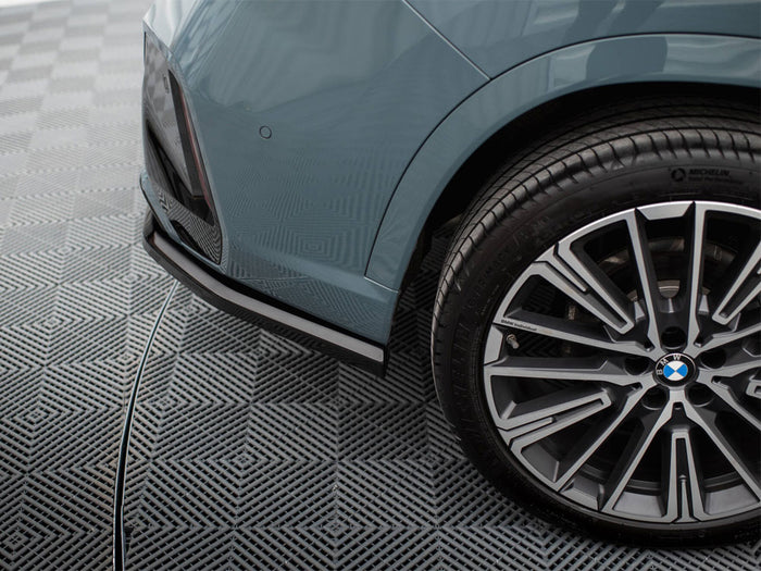 BMW X1 M-Pack U11 Central Rear Splitter (Vertical Bars) - Maxton Design