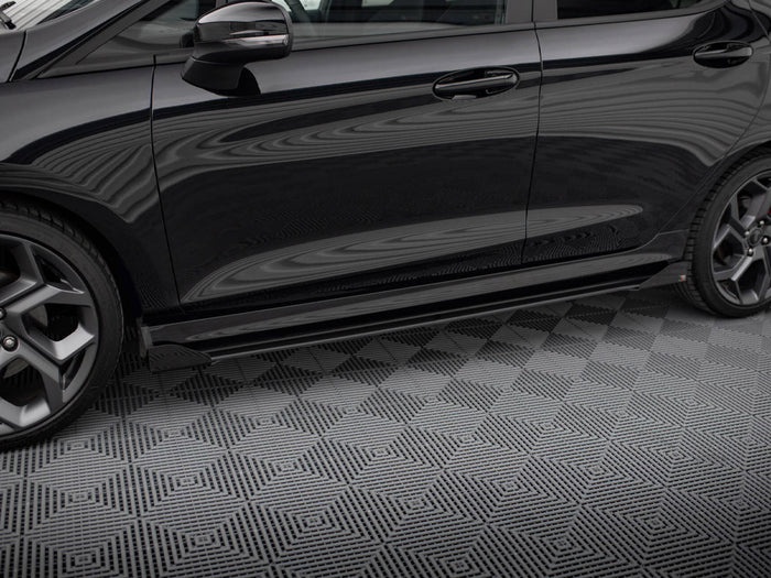 Ford Fiesta ST / ST-Line Mk8 Side Flaps - Maxton Design