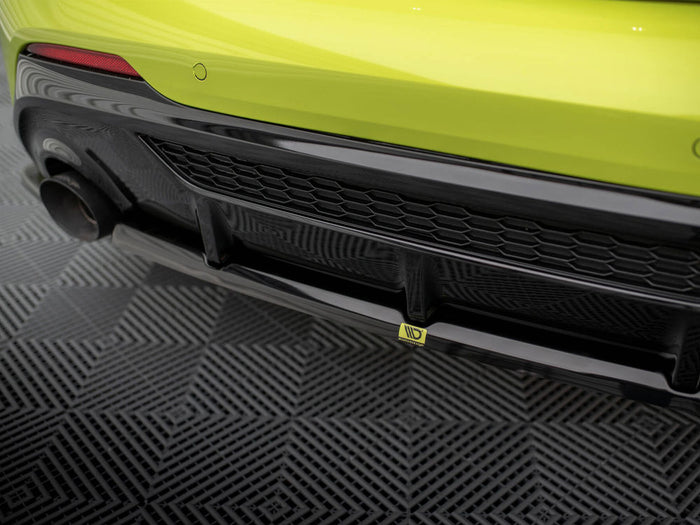 BMW M135i F40 Central Rear Splitter V.2 - Maxton Design