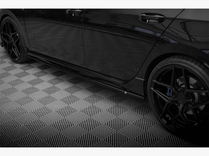 Volkswagen Golf R Mk8 Side Skirts Diffusers V.3 - Maxton Design