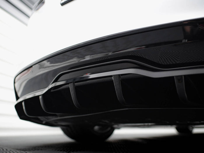 Tesla Model S Plaid Mk1 Facelift Central Rear Splitter (Vertical Bars) V.2 - Maxton Design
