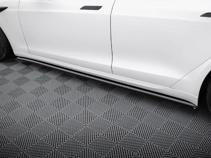 Tesla Model S Plaid Mk1 Facelift Side Skirts Diffusers V.2 - Maxton Design