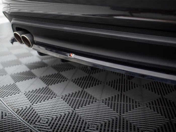 Jaguar XE X760 Facelift Central Rear Splitter (Vertical Bars) - Maxton Design