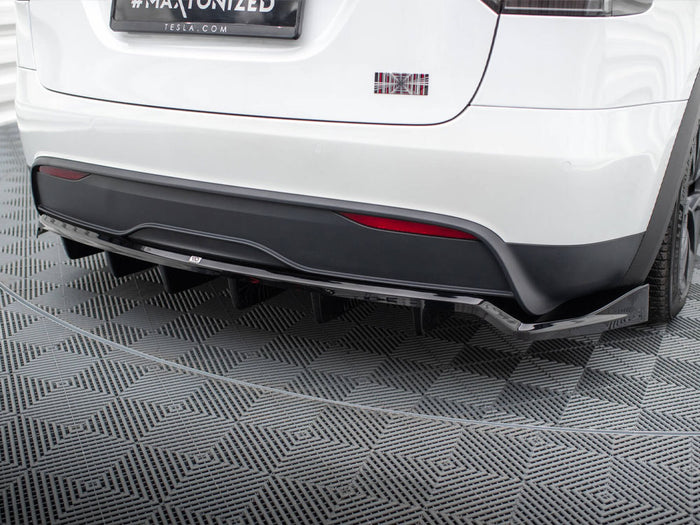 Tesla Model X Mk1 Facelift Rear Splitter (Vertical Bars) - Maxton Design