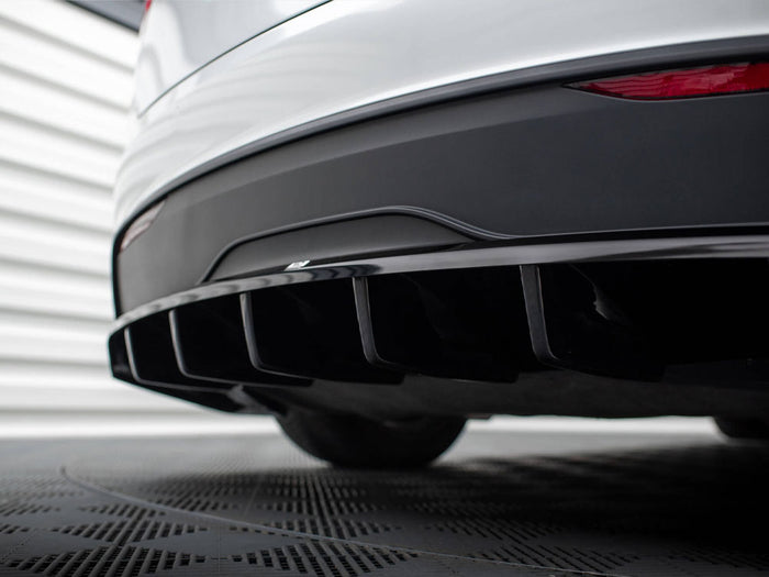 Tesla Model X Mk1 Facelift Rear Splitter (Vertical Bars) - Maxton Design