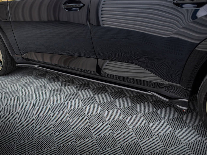 BMW XM G09 Side Skirts Diffusers - Maxton Design