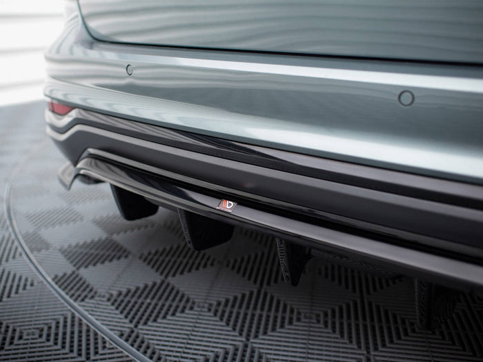 Audi A6 Allroad C8 Central Rear Splitter (Vertical Bars) - Maxton Design