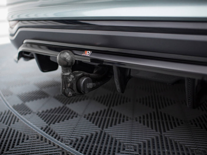 Audi A6 Allroad C8 Central Rear Splitter (Vertical Bars) - Maxton Design