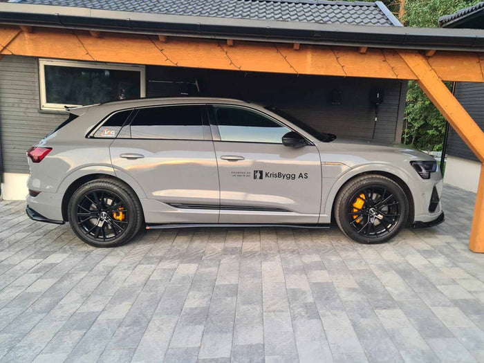 Audi e-Tron S-Line Side Skirts Diffusers - Maxton Design
