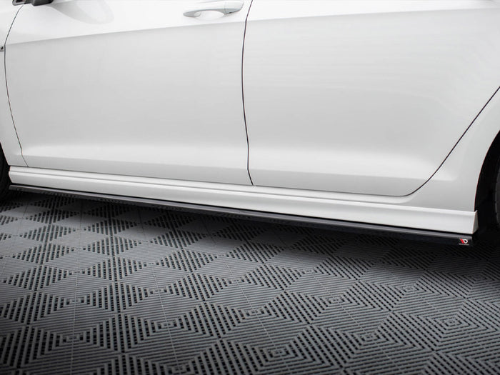 Volkswagen Golf R / R-Line Mk7 Side Skirts Diffusers V.3 - Maxton Design