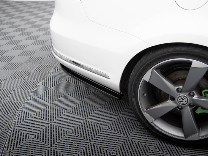 Volkswagen Passat Variant B7 Rear Side Splitters - Maxton Design