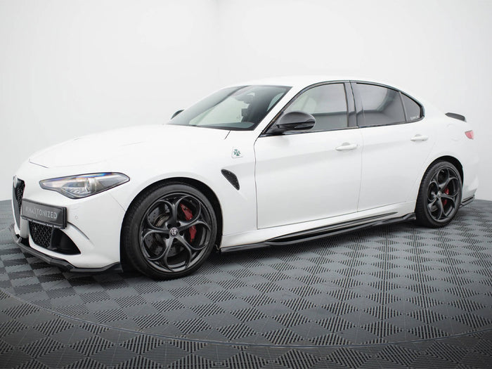 Side Skirts Diffusers Alfa Romeo Giulia Quadrifoglio - Maxton Design