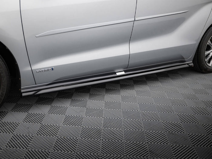 Toyota Sienna Mk4 Side Skirts Diffusers - Maxton Design