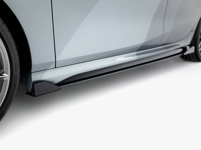 BMW 1 M-Pack / M135i F70 Side Flaps - Maxton Design