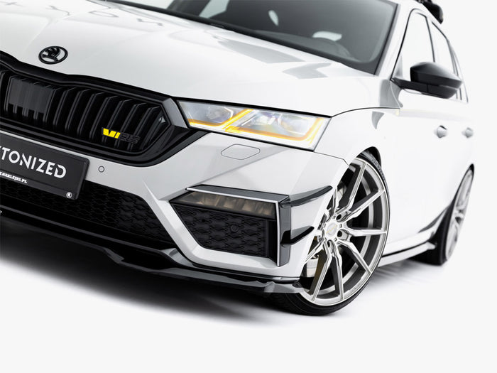 Front Splitter V.4 Skoda Octavia RS Mk4 - Maxton Design