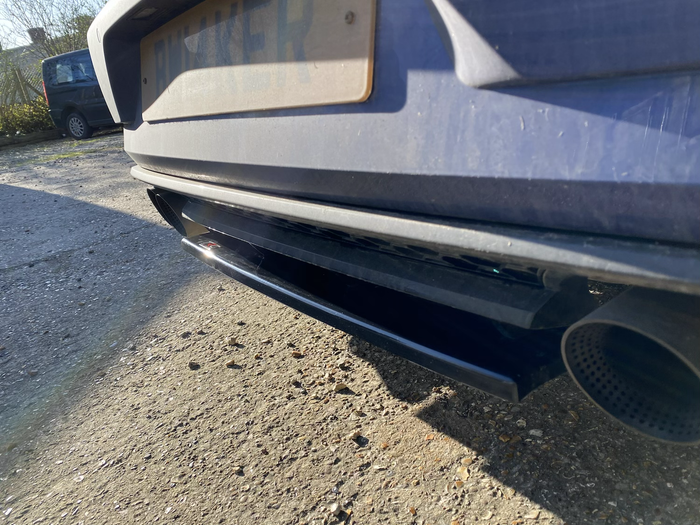 Volkswagen Golf MK7.5 R Rear Centre Blade - TRC Performance Styling
