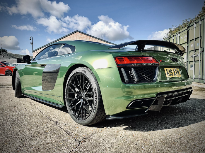 Dark Ghost - Audi R8 Gen 2 Side Skirt Splitters - TRC Performance Styling