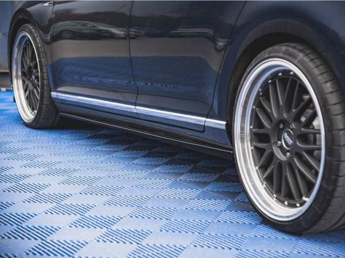 VW Passat B8 (2014-2019) Side Skirts Diffusers - Maxton Design