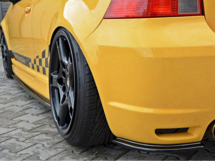VW Golf IV R32 Side Skirts Diffusers - Maxton Design