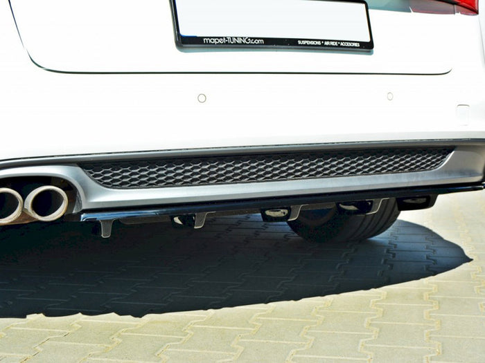 Audi A6 C7 S-line Avant (2011-2014) Central Rear Splitter - Maxton Design