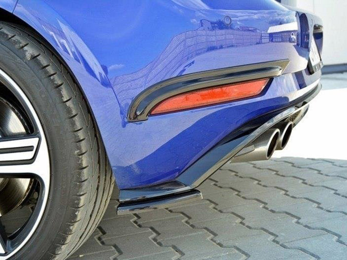 Rear VW Golf 7 R / R-Line Facelift Frames For Lights - Maxton Design