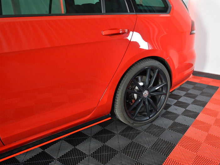 VW Golf 7 R Variant Facelift Rear Side Splitters V.2 - Maxton Design