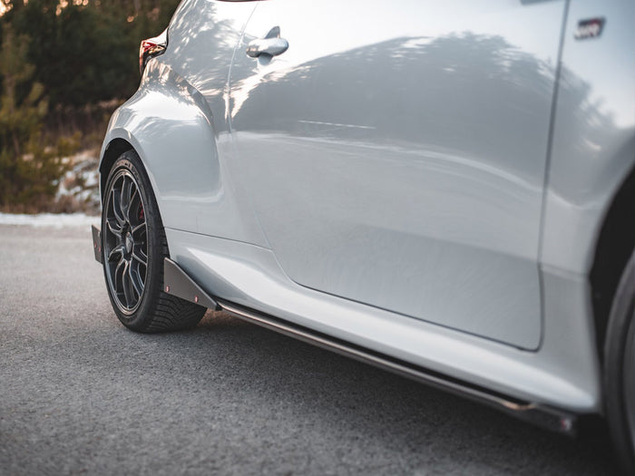 Toyota GR Yaris MK4 (2020-) Side Skirts Diffusers V2 - Maxton Design