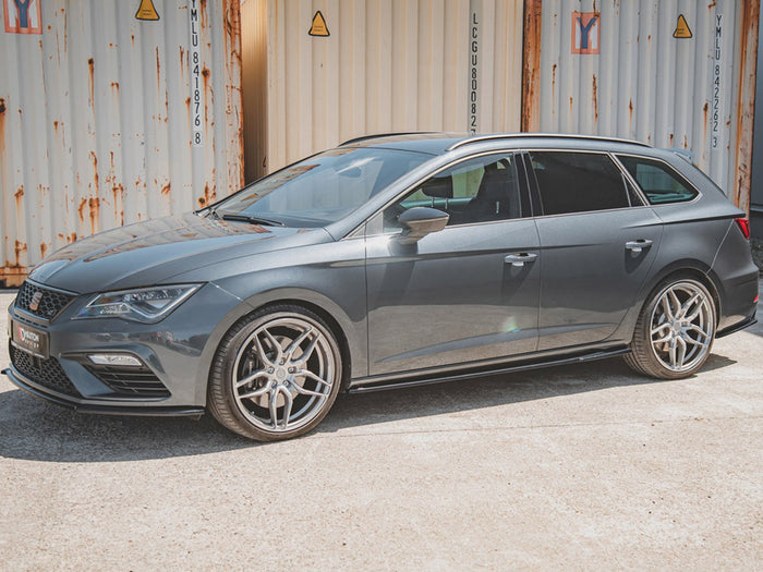 V5 Seat Leon Cupra/ FR MK3 Facelift (2017-2019) Side Skirts Splitters V5 - Maxton Design