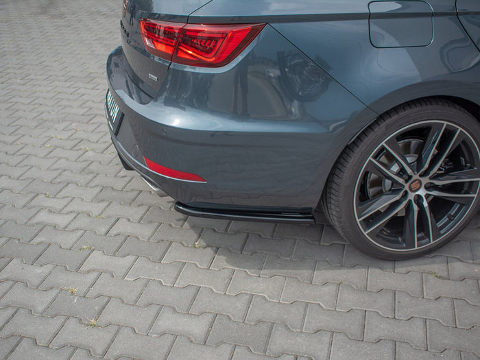 Seat Leon MK 3.5 Cupra ST (2017-) Rear Side Splitters V1 - Maxton Design