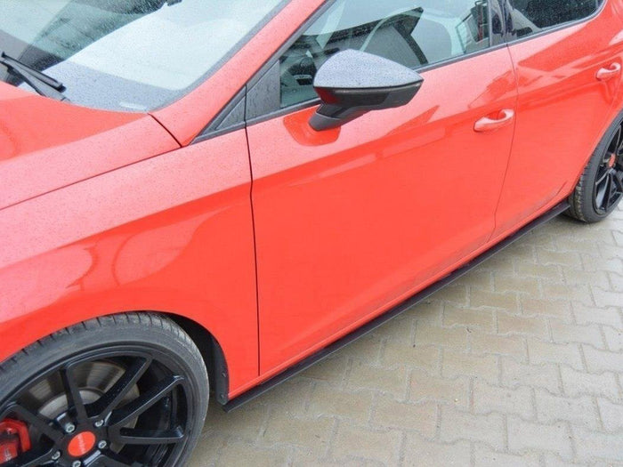 Seat Leon III Cupra / FR Racing Side Skirts Diffusers - Maxton Design
