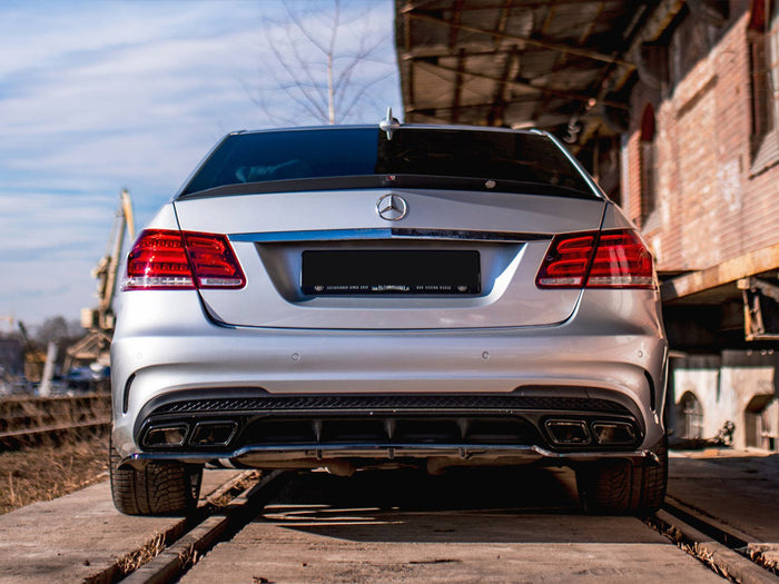 Mercedes E63 AMG / AMG-Line Sedan W212 Facelift Spoiler Cap - Maxton Design