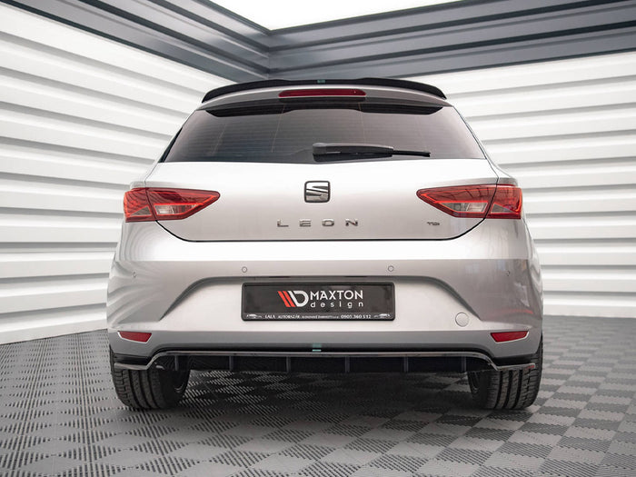 Seat Leon Hatchback MK3 (2012-2016) Central Rear Splitter - Maxton Design